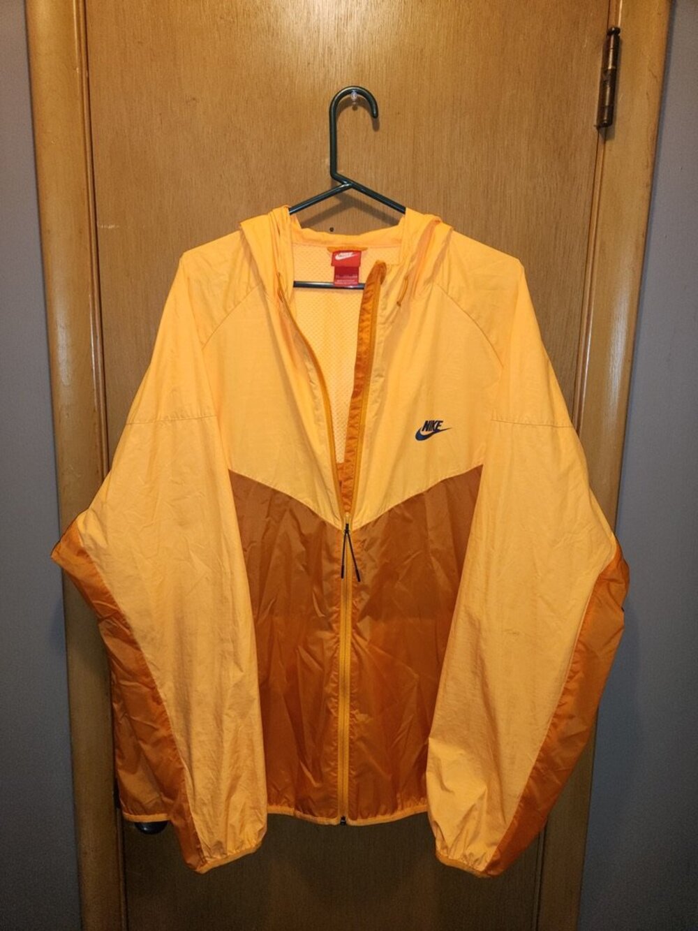 NIKE WINDRUNNER 3XL ORANGE